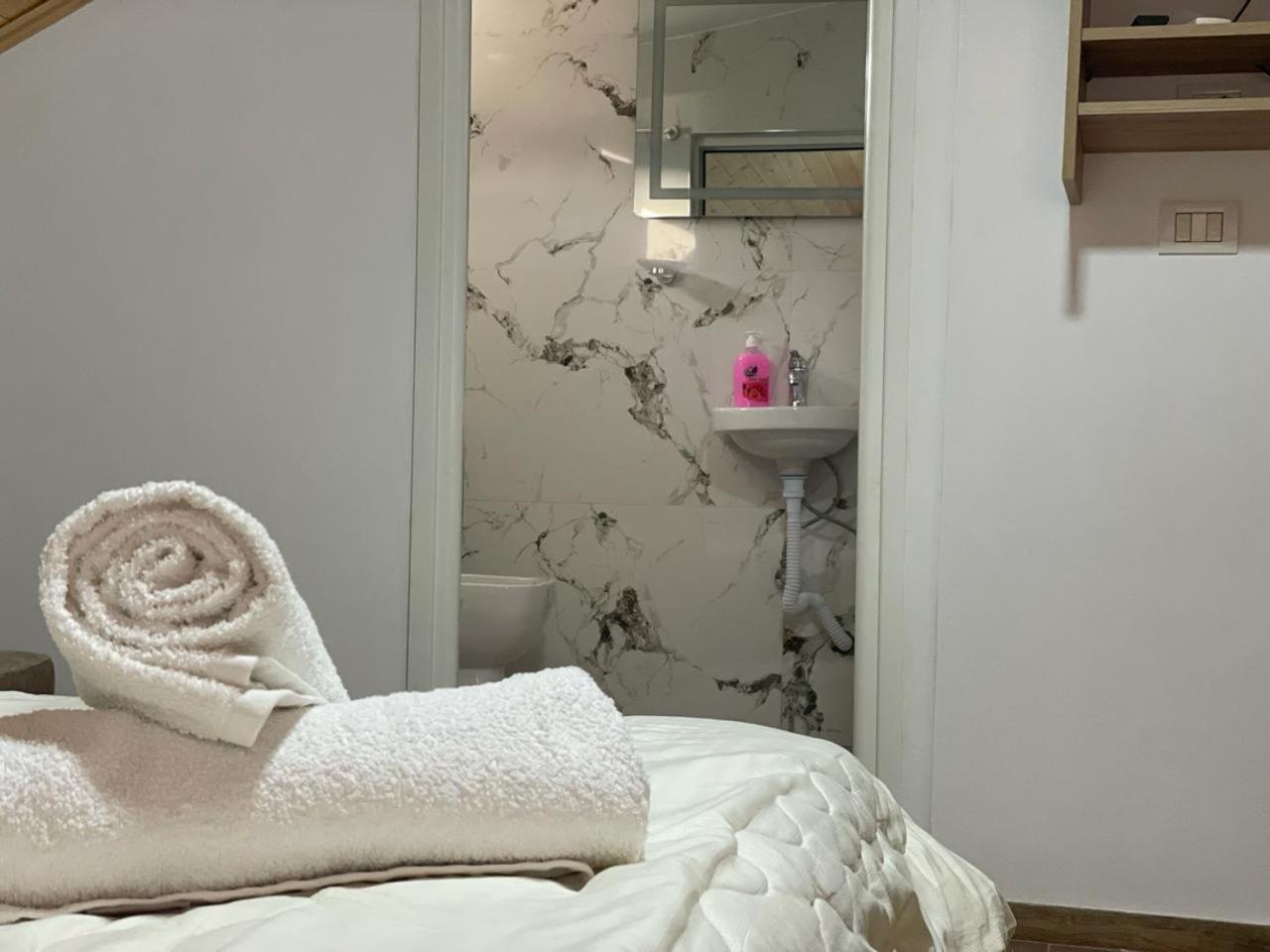 Guesthouse & Hospitality Berat Zewnętrze zdjęcie