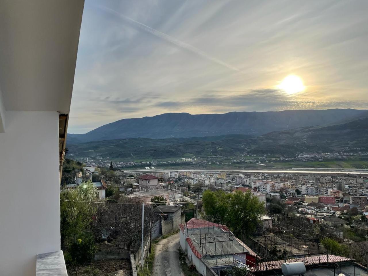 Guesthouse & Hospitality Berat Zewnętrze zdjęcie