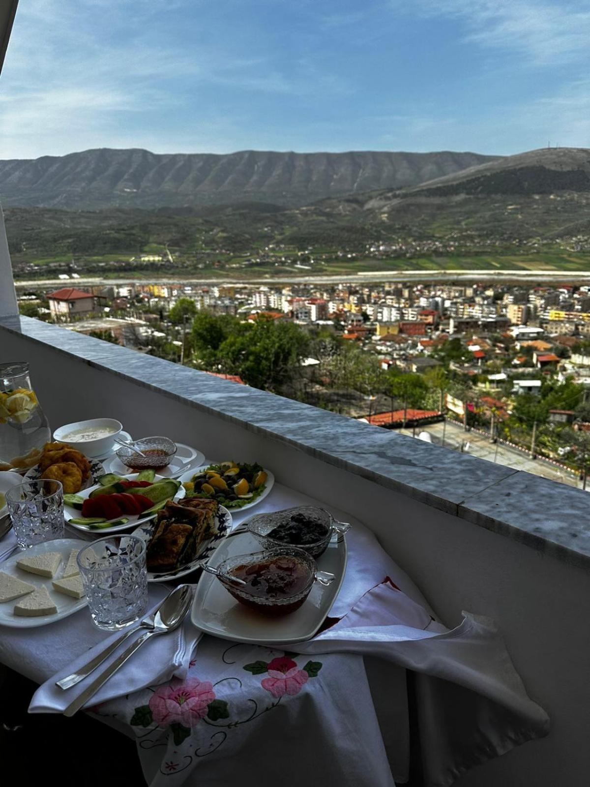 Guesthouse & Hospitality Berat Zewnętrze zdjęcie